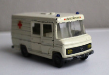 SIKU Mercedes Benz 406 D Krankenwagen Rettungswagen Unfall-Rettung 1:55