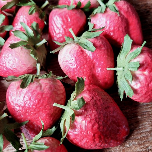 Deko erdbeeren früchte - erdbeeren,