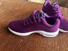 Sportlicher Laufschuh