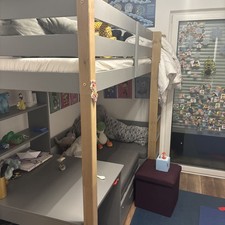 Kinder Etagenbett LÜTTENHÜTT Henne, mit Schreibtisch und 2.Liegefläche