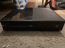 X Box One Mit 1 Schpil Und