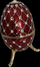 Schmuck-Ei in Fabergé-Stil