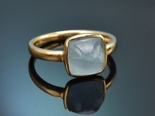 SCHÖNER SCHLICHTER RING MIT