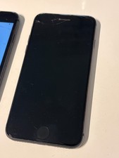 2 x Apple iPhone 8 A1905 - 64GB - Space Grau (Ohne Simlock)