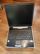 Notebook Yakumo Green732 mit Akku und Win XP DVD Defekt Bastler