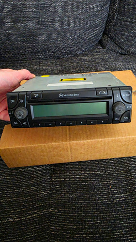 Mercedes benz audio aps - mercedes-benz,