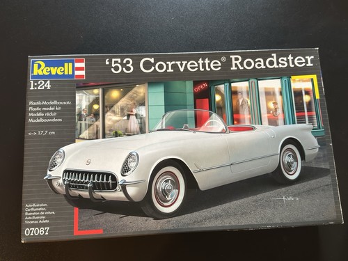 Revell 1953 corvette - corvette, roadster