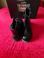 Boots braces - boots,