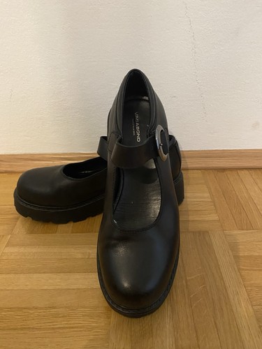 Lederschuhe komplett neu - komplett,