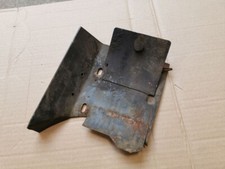 Cover engine carburetor plate