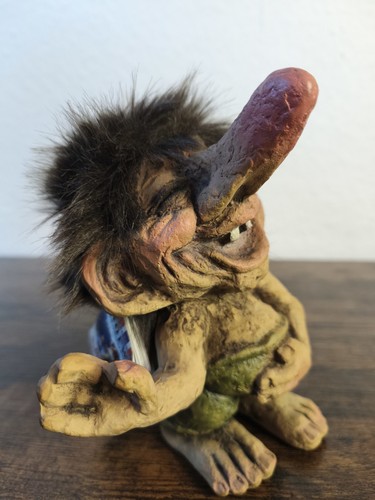 Original form troll - ny, norway