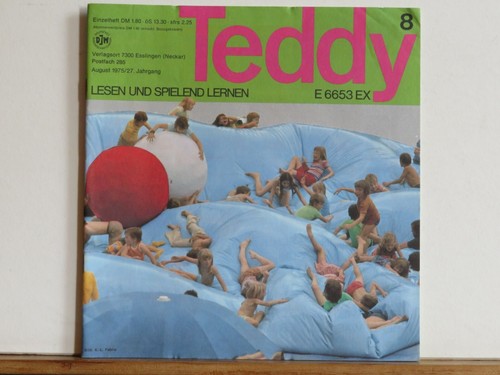 Teddy lesen und spielend - teddy,