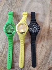 3x Ascot Armbanduhr in gelb, schwarz und grün