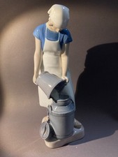 Bing & Grondahl Figur Bäuerin