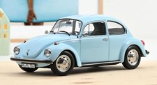 + VOLKSWAGEN VW Käfer 1303 Modellauto 1973 NOREV 1:18 hellblau NEU 188532