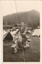Vintage Foto Mann mit NSU