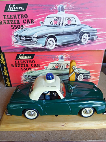 Schuco elektro razzia car - schuco,