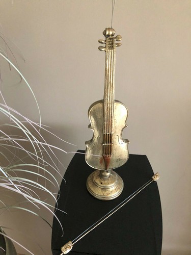 Instrument musik skulpturs - musik,