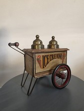 "Vintage" Eiswagen / Deko –