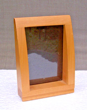 KLEINER HELLER HOLZ KIEFER