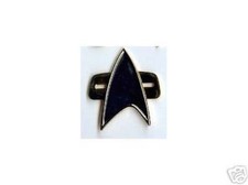 Voyager  Communicator Pin  1/2