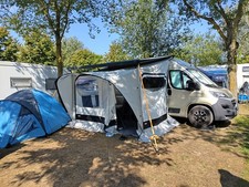 Thule Omnistor Quickfit Universal-Markisenvorzelt Ducato H2 230x250cm 1644797