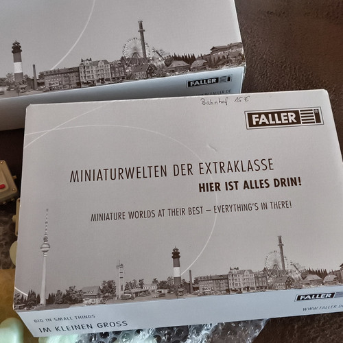 Nagelneue minitrix häuser - nagelneue,