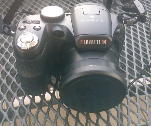 Fujifilm finepix 18xzoom - s.,