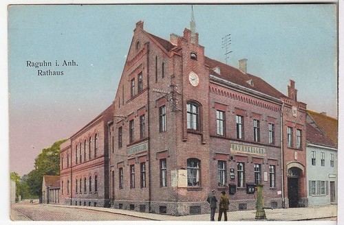 Raguhn anhalt rathaus - raguhn,