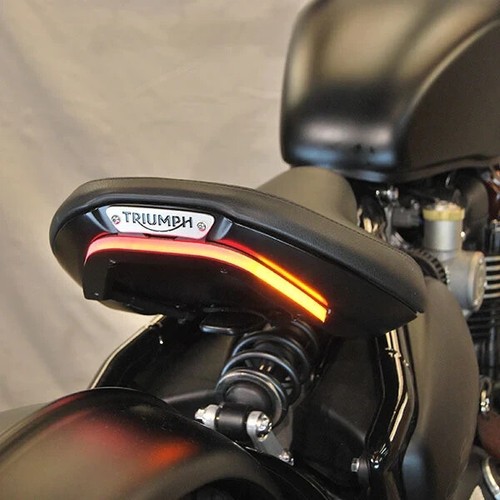 Triumph bobber - triumph,