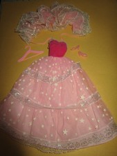 233) ALTES VINTAGE OUTFIT