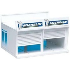 Carrera 21104 Boxengasse