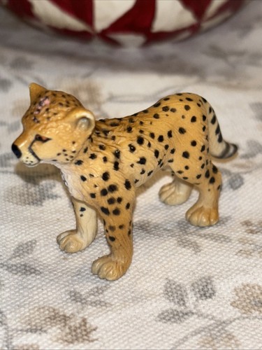 Schleich 14327 geparden - 14327, junges