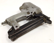 Haubold PN 630H Klammergerät Drucklufttacker Pneumatischer Tacker 615-630 ~6 bar