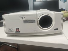 Mitsubishi XD700U Beamer –