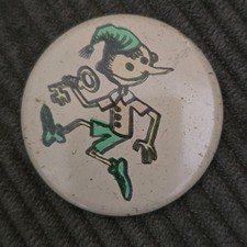 UdSSR Abzeichen Pin Buratino