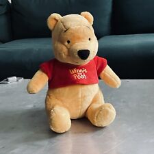 Disney Winnie the Pooh Winnie Puh / Stofftier / Plüschtier ca. 30 cm Kuscheltier