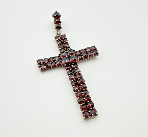 Hübscher böhmischer granat - hübscher,
