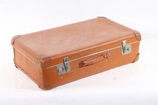alter Koffer Reisekoffer old