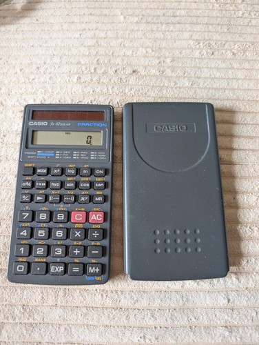 Casio fx 82 solar - ,