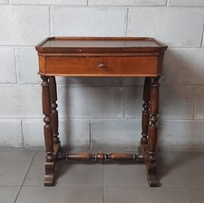 Kleiner Tisch Holz Mit