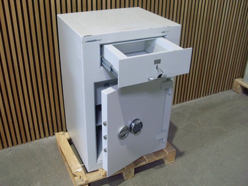 Deposit tresor stufe - tresor, b