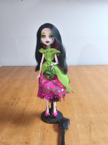 Monster high draculaura - draculaura, snow