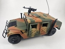 Maisto Modellauto 1:18 Humvee