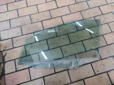 Original Mercedes-Benz B-Klasse W245 Seitenscheibe Scheibe vorne links  