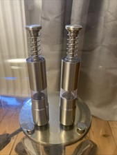 Omis kuriose Pfeffer- und