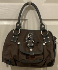 GGL George Gina & Lucy Gray