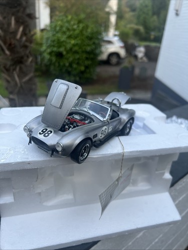 Eine hochwertige shelby - hochwertige, cobra