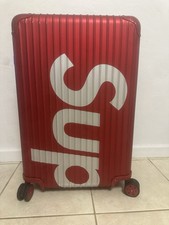 Supreme x RIMOWA Topas
