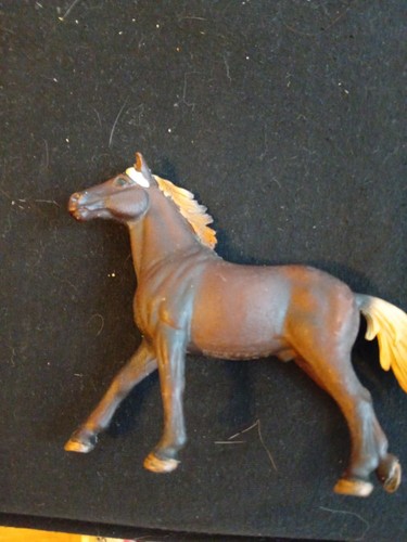 Schleich pferd hengst fohlen - schleich,